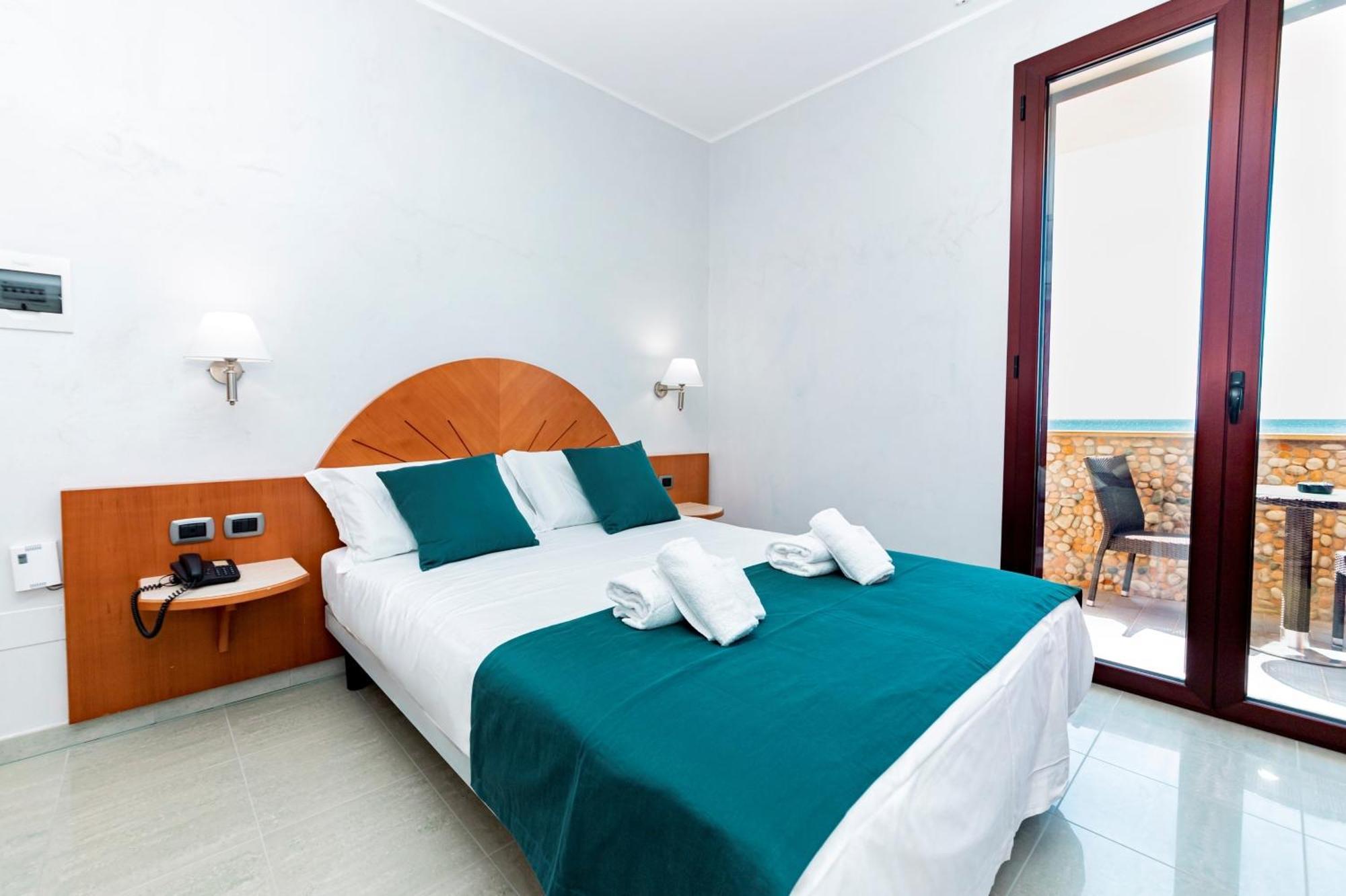 Hotel Alba Torre Lapillo Dış mekan fotoğraf