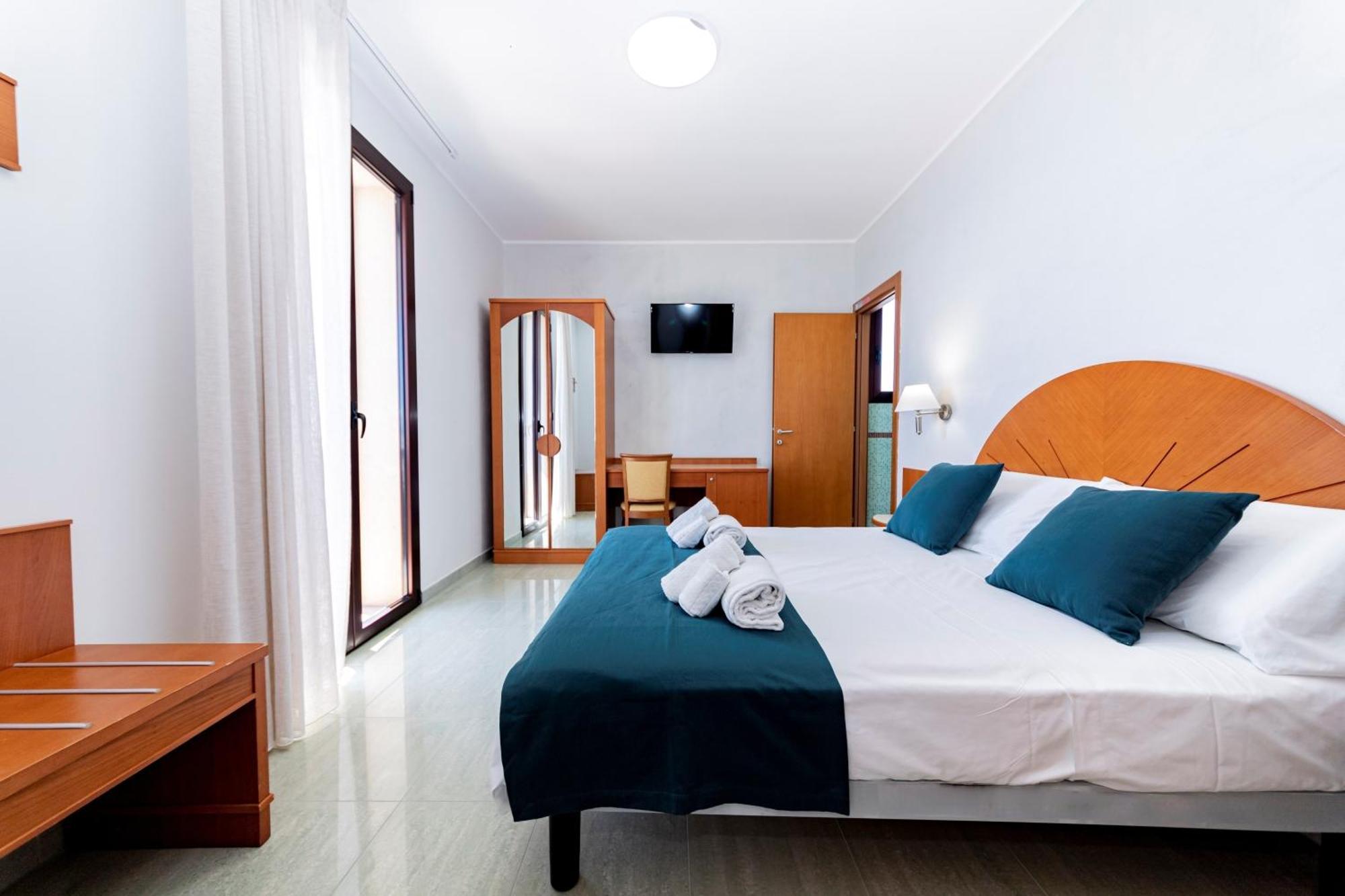 Hotel Alba Torre Lapillo Dış mekan fotoğraf