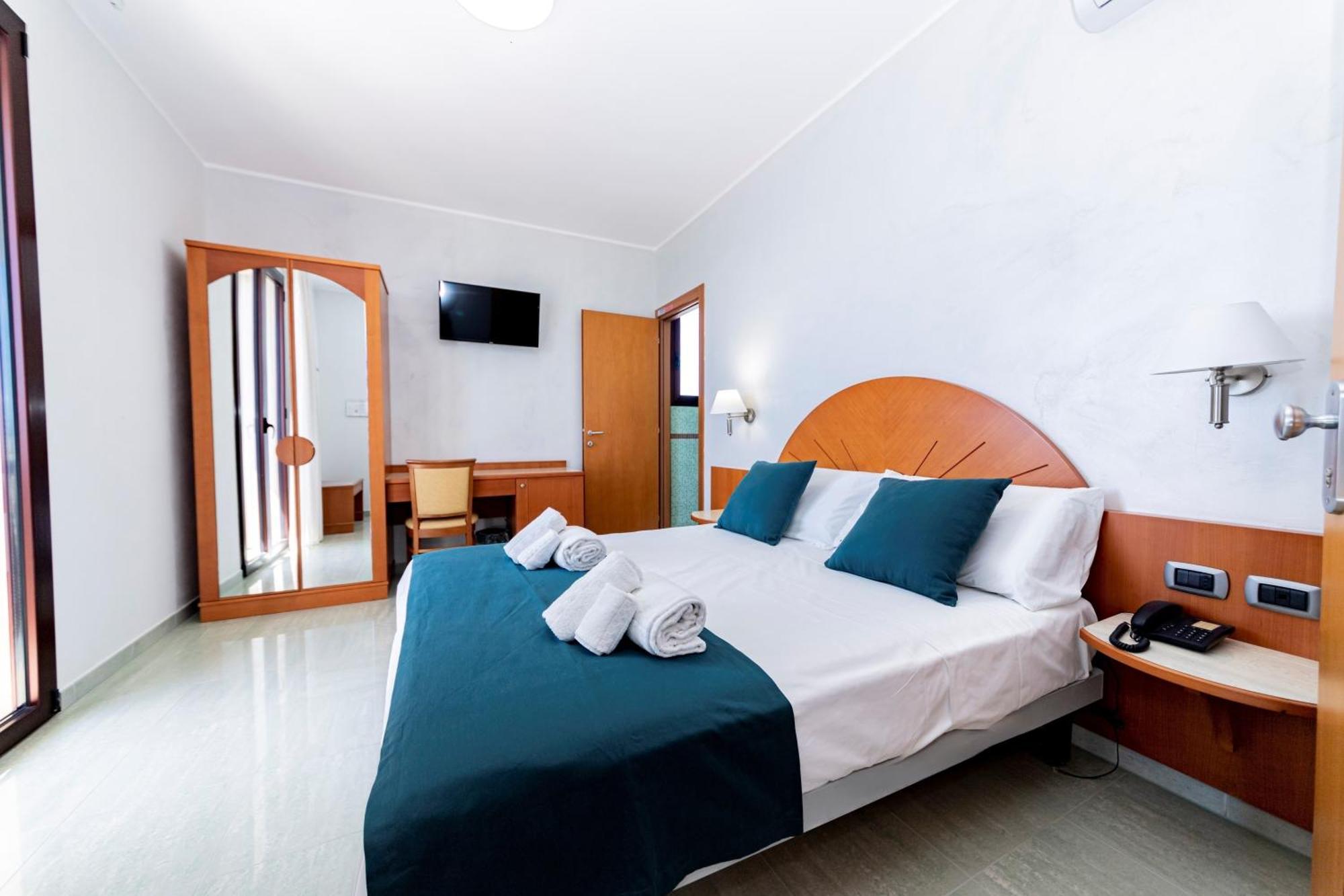 Hotel Alba Torre Lapillo Dış mekan fotoğraf