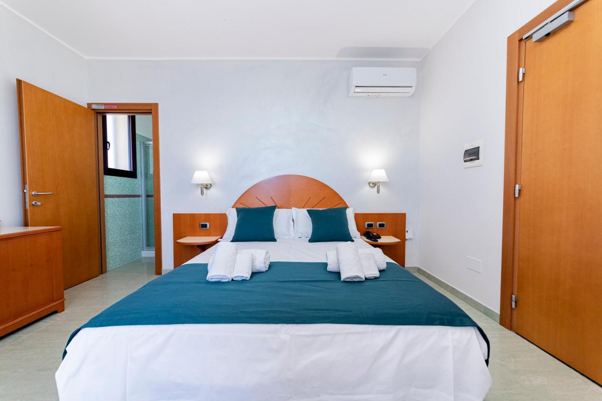 Hotel Alba Torre Lapillo Dış mekan fotoğraf