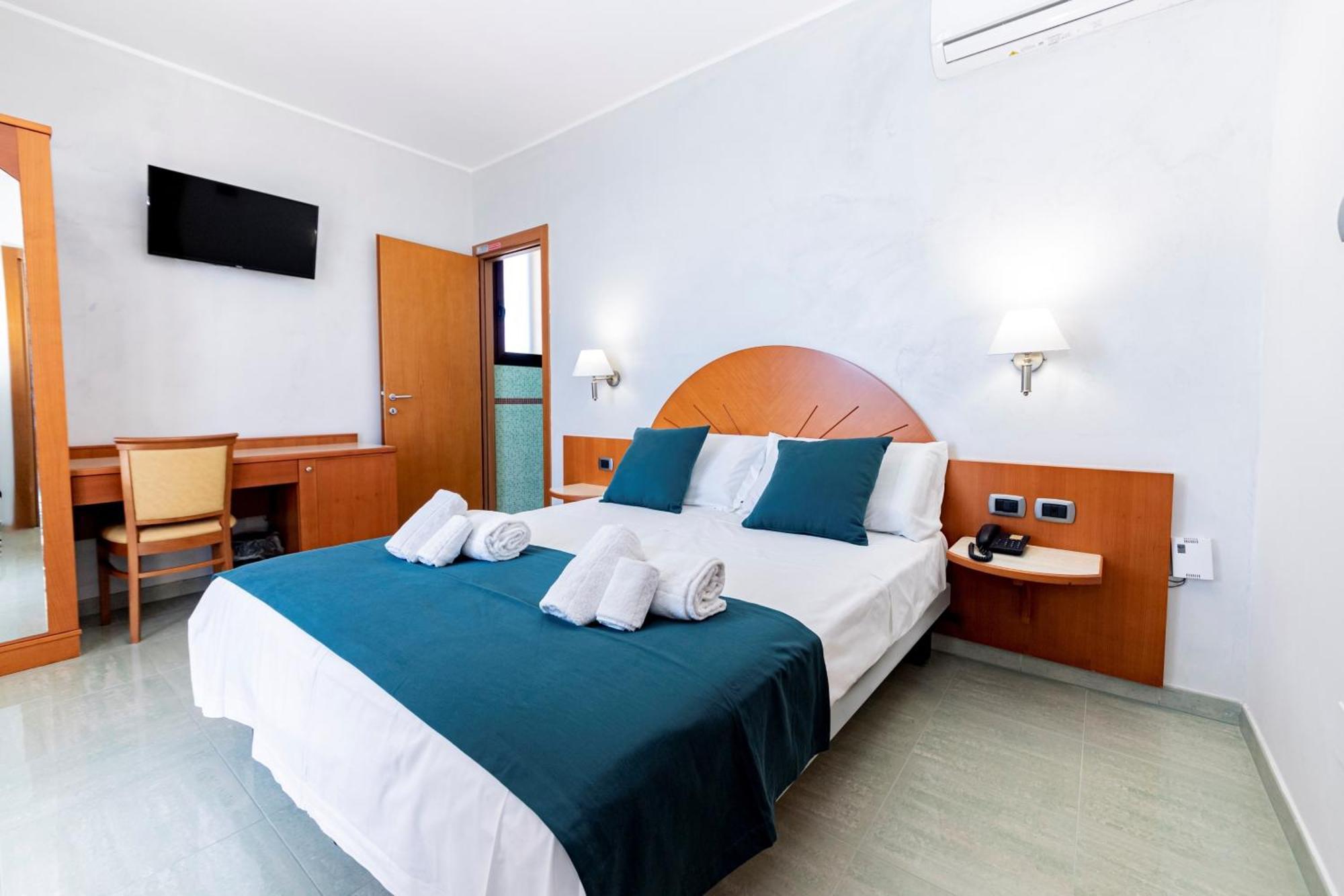 Hotel Alba Torre Lapillo Dış mekan fotoğraf