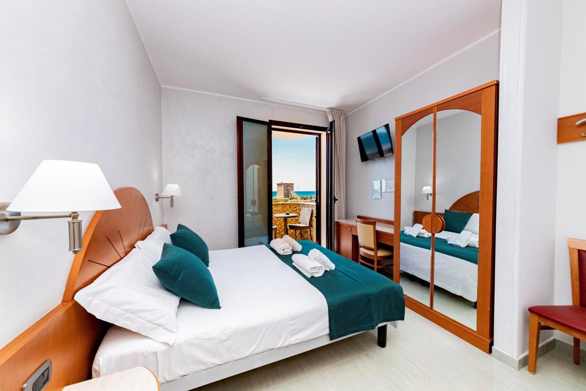 Hotel Alba Torre Lapillo Dış mekan fotoğraf