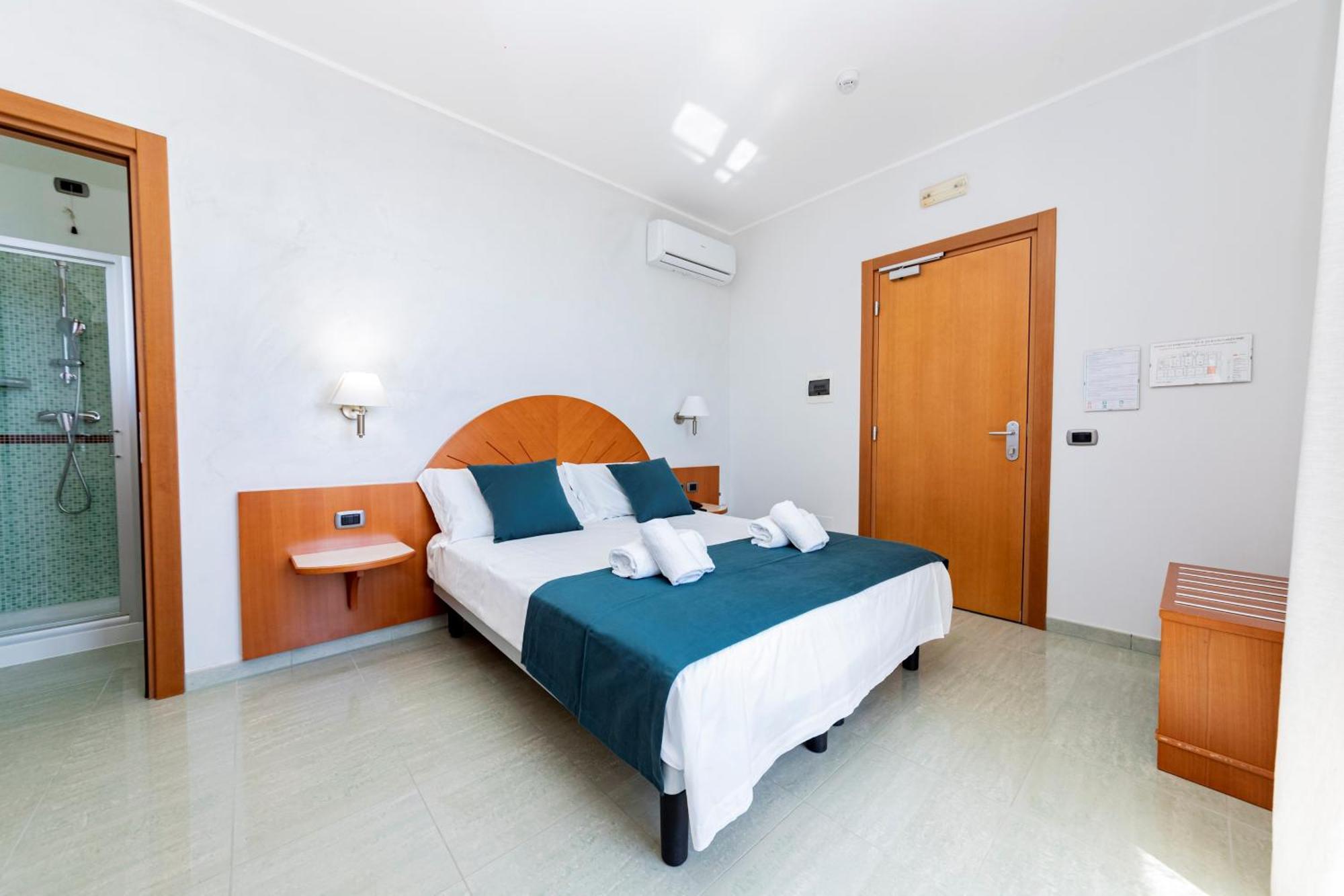 Hotel Alba Torre Lapillo Dış mekan fotoğraf