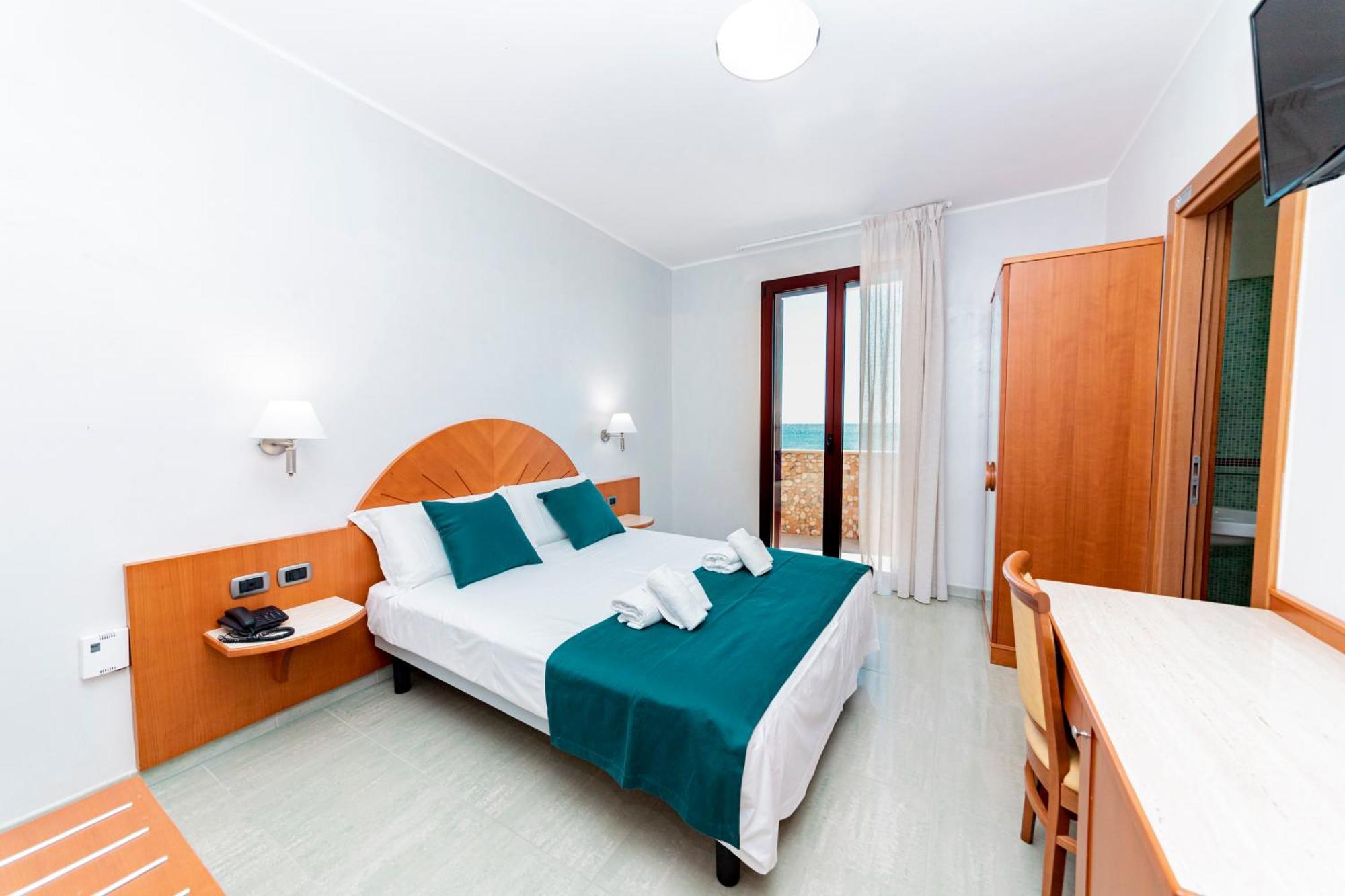 Hotel Alba Torre Lapillo Dış mekan fotoğraf