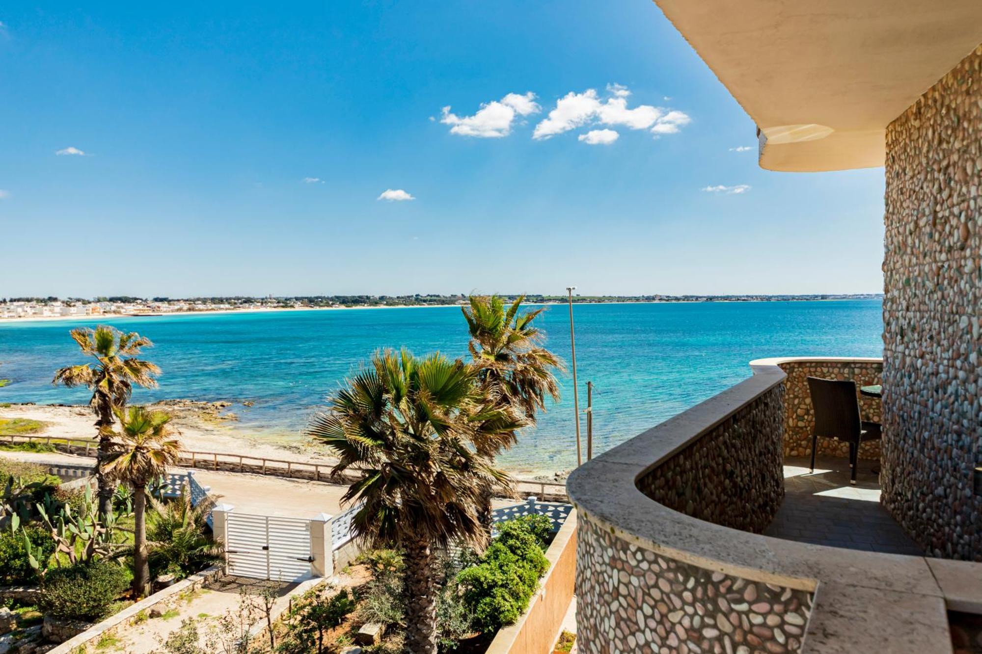 Hotel Alba Torre Lapillo Dış mekan fotoğraf
